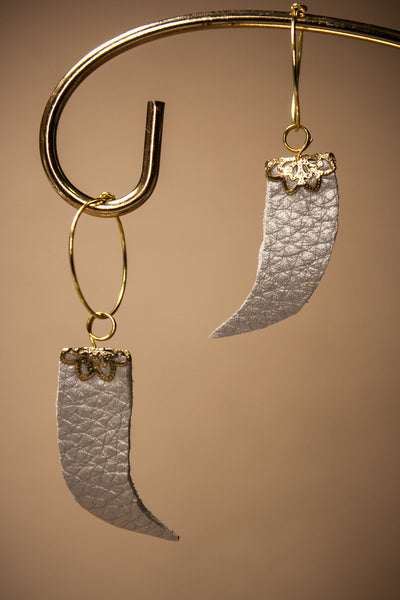 Leather Tusk Earrings - Gold & Ivory